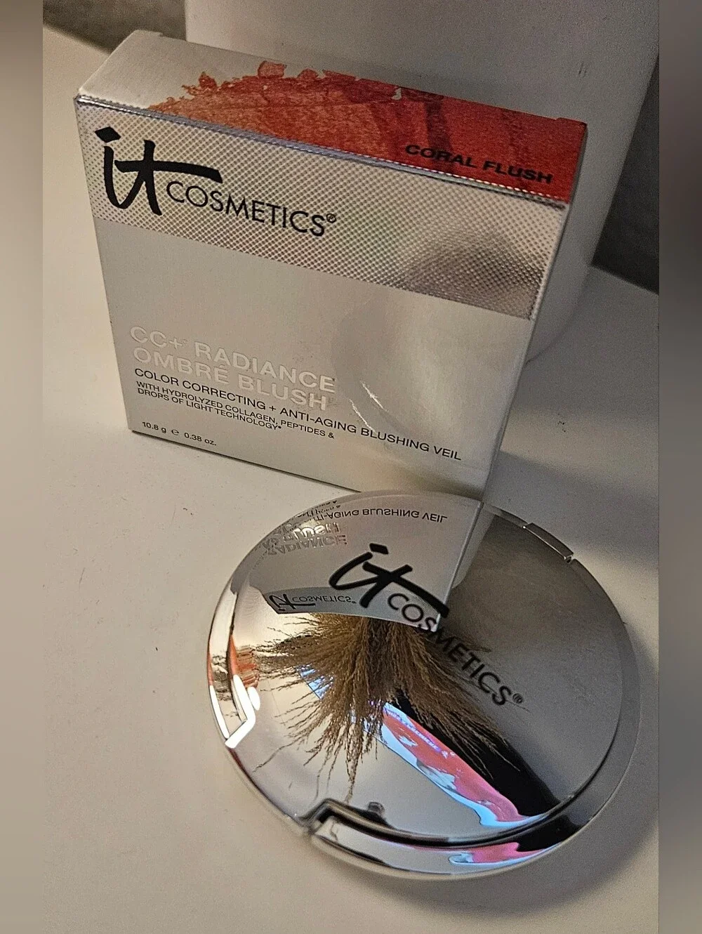 It Cosmetics CC+ Radiance Ombre Blush & 2-n-1 Brush